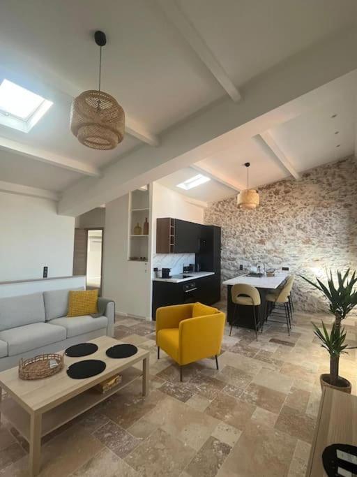 Apartment Strelizia - New Old For 4 Ac *